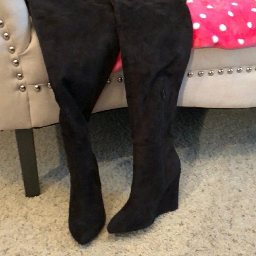 Shoe dazzle over knee wedge boots